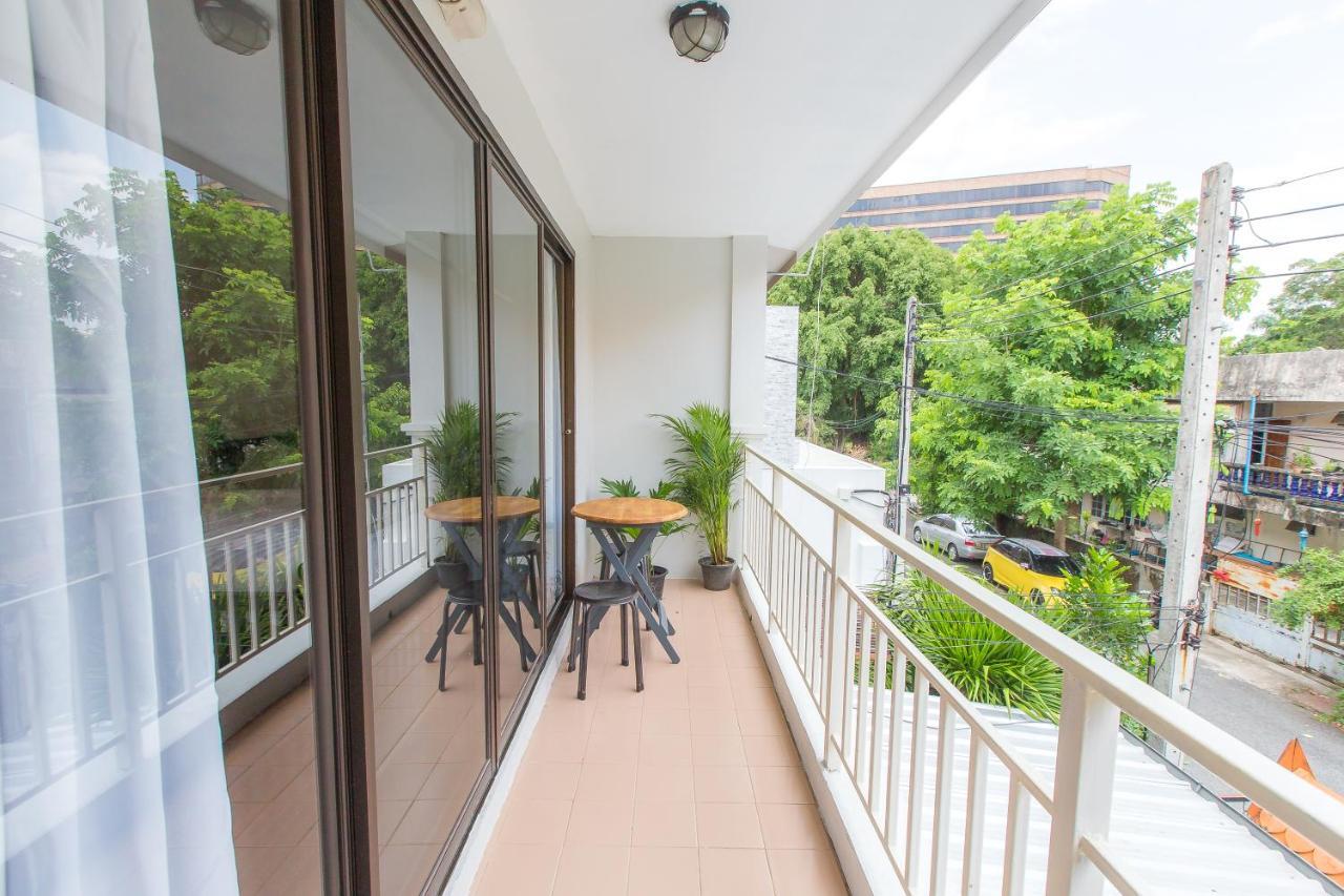 The Little Siri Hotel Chiang Mai Exterior foto